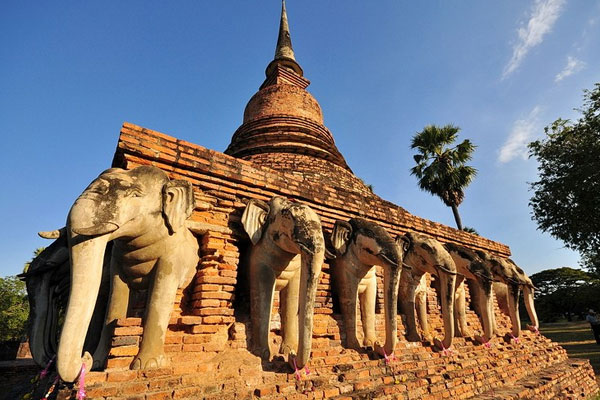 วัดช้างล้อม 
