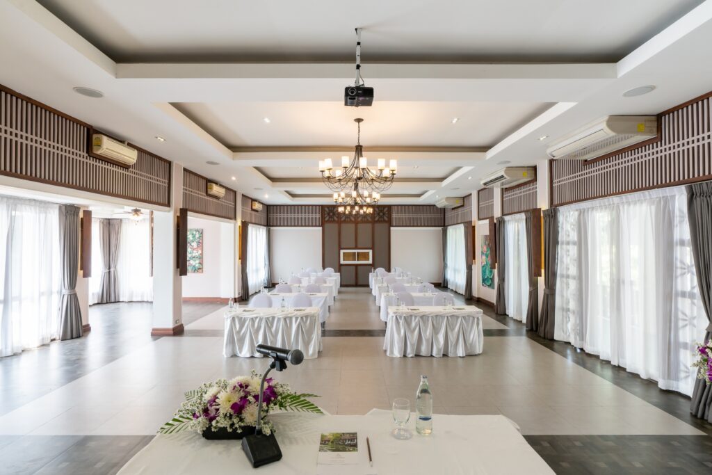 Meetings & Seminars Meetings & Seminars