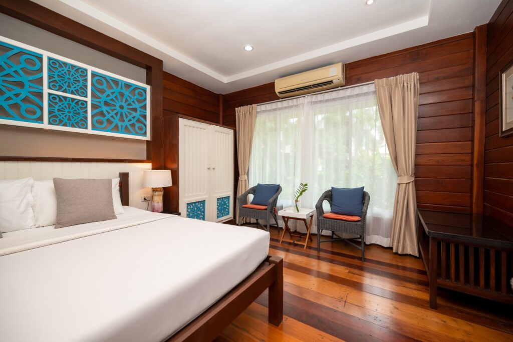 GRAND PREMIER DELUXE ROOM