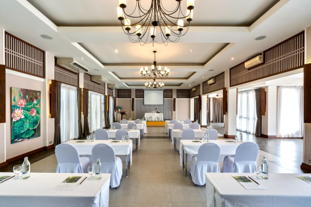 Meetings & Seminars Meetings & Seminars